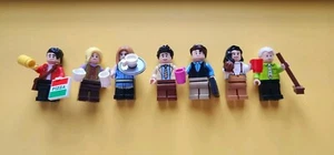 Authentic LEGO Friends 21319 Minifigures- Rachel, Ross, Joey, Phoebe Whole Set - Picture 1 of 1