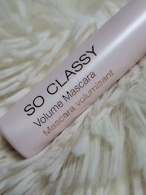 Mineral Fusion Volume Mascara Black 0.3 fl oz/9mL New, Made In USA - Image 1 of 4