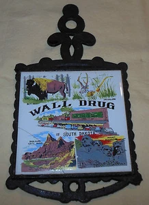 Vtg 70's Wall Drug Of South Dakota Cast Iron Ceramic Tile Hanging Potholder Rare - Picture 1 of 5