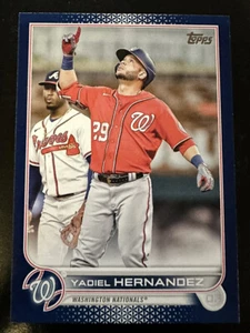 2022 Update Base #US293 Yadiel Hernandez - Washington Nationals BLUE parallel - Picture 1 of 2