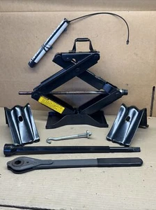 1990 CHEVROLET ASTRO VAN JACK TOOL SET USED STORED INDOOR MANY YEARS - Picture 1 of 24