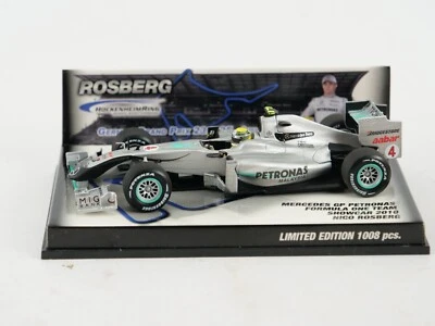 Minichamps 1/43 Mercedes GP Petronas Showcar 2010 Nico Rosberg Nr. 403100174 - Bild 1 von 4