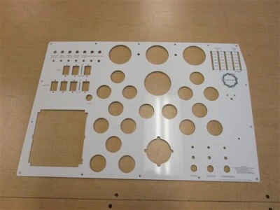 BARCO FUENTE BLANCO ALUMINIO ROMPEDOR/PANEL CALIBRE 29 1/2" X 19 5/8" Foto 1 de 4