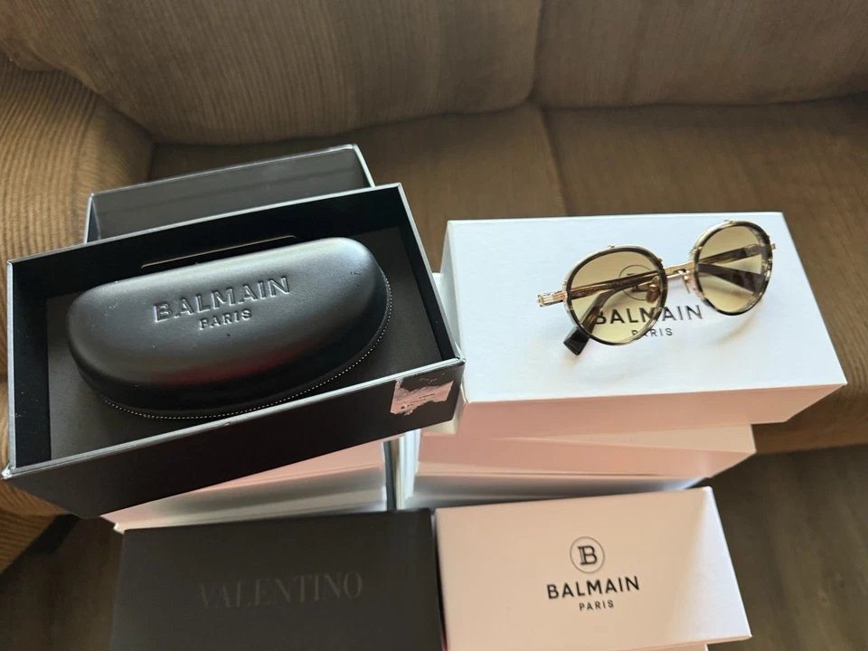 Gafas de sol croissy doradas tortuga Akoni Balmain redondas, marrones, hechas en Japón Foto 1 de 1