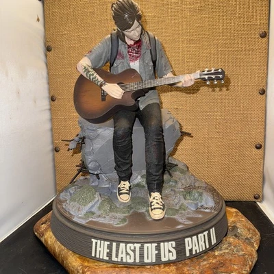 The Last Of Us Part II 2 Official Collectors Edition Ellie Statue Figure  (O) - Photo 1/4