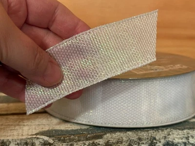 Cinta con cable blanca brillante brillante de 1,5" x 50 lazos de corona de Halloween y Navidad Foto 1 de 4