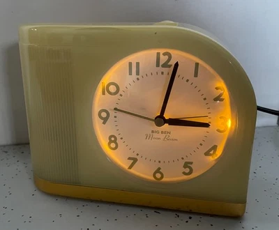 Reloj despertador Big Ben Moon Beam considerado suave amarillo ~ ¡Funciona! Foto 1 de 4