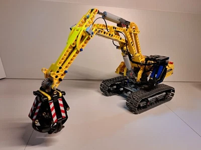 Lego Technic 42006 Raupenbagger mit Power-Funktion,BA 1+2,ohne Batterien# - Bild 1 von 4