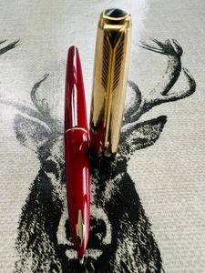 Parker 61 Capillary fill founrain pen, 14k F nib, Rage Red colour, Custom GF Cap - Picture 1 of 14