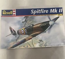 REVELL SPITFIRE MKII - FREE SHIPPING