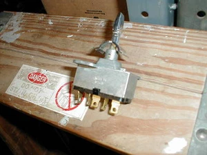 NOS MOPAR 1967-8 C BODY HEADLIGHT SWITCH FURY POLARA MONACO NEW YORKER 300 - Picture 1 of 1