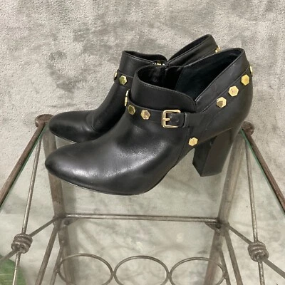 Botines de cuero Isola para mujer talla 8,5 negros con tachuelas hexagonales doradas Foto 1 de 4