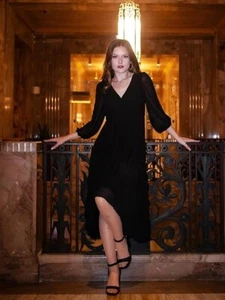 Women Chiffon V-Neck Long Sleeves Pleated A-Line Midi Length Wedding Guest Dress - Picture 1 of 5