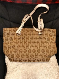 Michael Kors Brown And Khaki Canvas Crossbody Shoulder Hand Bag - Picture 1 of 9