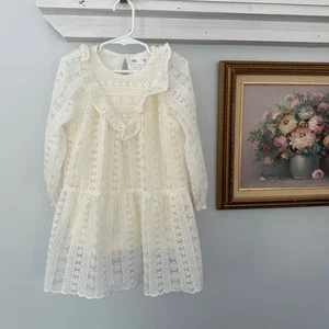 Zara Kids Mädchen Spitzenkleid weiß Rüschenkragen Langarm Stufen Größe 4-5 - Bild 1 von 3