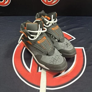 Larry Johnson Autographed Grey Converse Cons Aero Jam Beckett - Picture 1 of 9