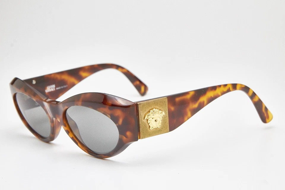  GIANNI VERSACE sunglasses chunky cat-eye frame tortoise shell specs vintage 90s - Image 1 of 4