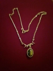  GOLD TONE GOLDEN TIGER EYE CABOCHON NECKLACE  - Picture 1 of 3