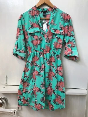 Vestido para mujer Rue 21 verde estampado floral talla XS mangas con lengüeta enrollable nuevo con etiquetas Foto 1 de 3