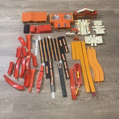 Vintage 1960s & 1990s Hot Wheels Track Lot 40+ Pieces Mattel Read! - Image 1 of 4