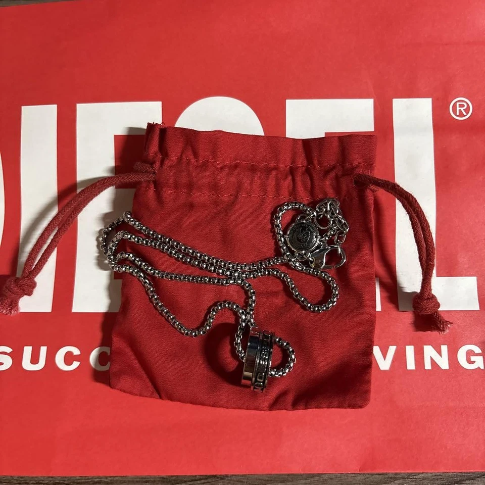 Diesel мужчин из нержавеющей стали ожерелье серебристого цвета с оригинальной мешок роскошь ITA - Изображение 1 из 1