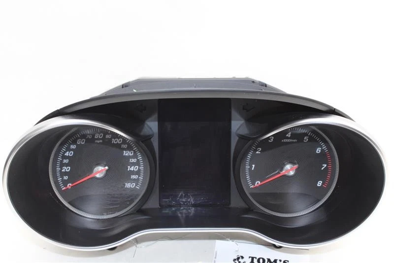 CLUSTER VELOCÍMETRO MERCEDES-BENZ C250 C300 C350 C63 2015 15 2059000716 1356634 Foto 1 de 4