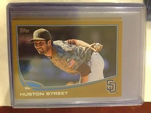 2013 Topps Online Exclusive Mini Gold Huston Street #549 Padres 15/62 Made - Bild 1 von 1