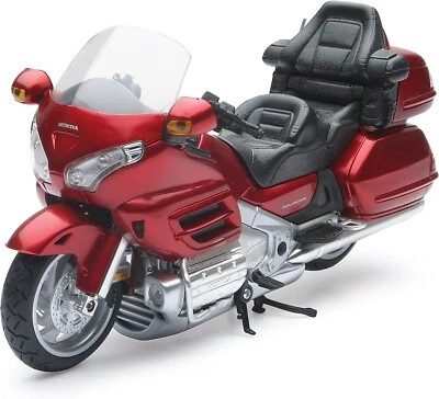 New-Ray Toys 1:12 Scale Honda Goldwing Red 57253A Foto 1 de 4