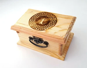 Tree of Life Wooden Box, Wooden Gift Box Free Personalizaed Engraving - Picture 1 of 10