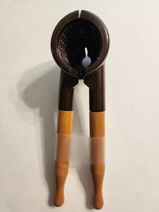 Ontel New Best Wooden Handle Nutcracker - Picture 1 of 4