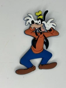 Disney Magnet Goofy Rubber Making a Silly Face - Picture 1 of 3
