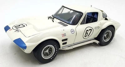 Exoto 1/18 scale 18021 - Corvette Grand Sport coupe Road America 500 1964 #67 - Image 1 of 4