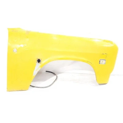 Cosechadora Internacional 1971 1972 1973 1974 1975 OEM amarilla dañada se vende como está Foto 1 de 4