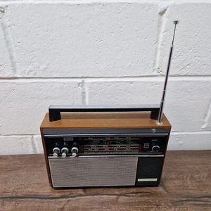 Vintage ASTRAD RADIO - Made in USSR - Untested - Imagen 1 de 12