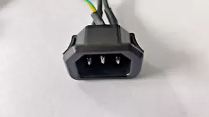 Kaltgeräte Einbau Stecker / Buchse mit 37cm Spannungskabel und 16cm PE Kabel - Bild 1 von 2