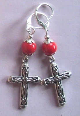 Pendiente colgante grande CRUZ perla de vidrio rojo SP LEVERBACK hecho a mano  Foto 1 de 3