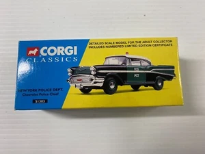 1:43 CORGI CLASSICS #51303 CHEVROLET POLICE CHIEF NEW YORK POLICE DEPT - Picture 1 of 4