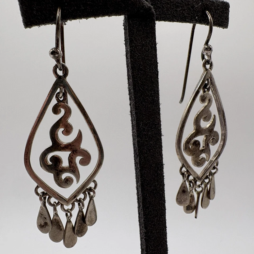 Silpada Vintage 925 Sterling Silver Scroll Dangle Drop Earrings W1196 - Image 1 of 4