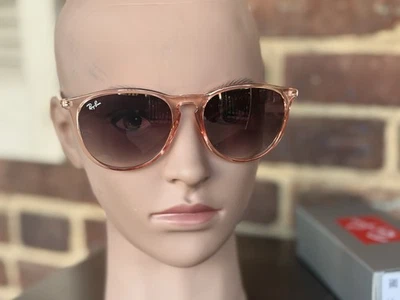 * Совершенно новый * Ray-Ban RB4171 Erika прозрачный розовый, серый градиент линзы - Изображение 1 из 4