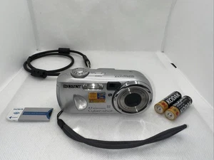 Sony Cybershot DSC-P73 Digital Camera 4.1 MP Tested + Charger Batteries Memory - Picture 1 of 9