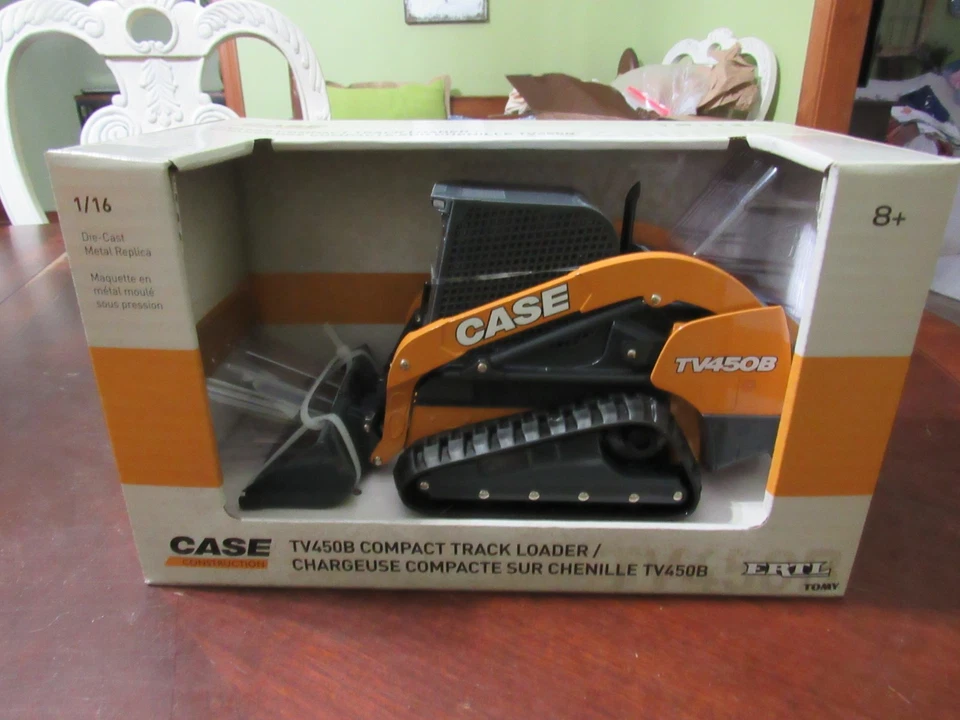 ERTL CASE ESCALA 1/16 TV450B CARREGADOR COMPACTO - NOVO NA CAIXA - NUNCA EXIBIDO - Imagem 1 de 4