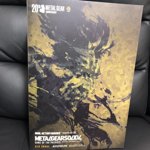 Metal Gear Solid 4 Old snake figure RAH Rare Konami 1/6 Scale Cover