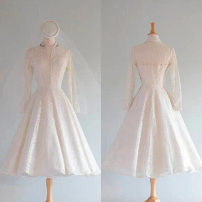 Vintage A-Line Wedding Dresses Long Sleeves Lace Tea Length Short Bridal Gowns - Image 1 of 4