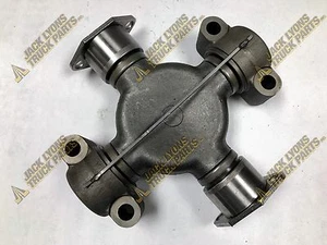CP18N-96 New Meritor Rockwell Universal Joint (U-Joint) OEM  - Picture 1 of 4