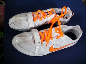 NIKE Track & Field~ZOOM RIVAL S~Scarpe da corsa bianche e arancioni~uomo 12,5~NUOVE - Foto 1 di 2