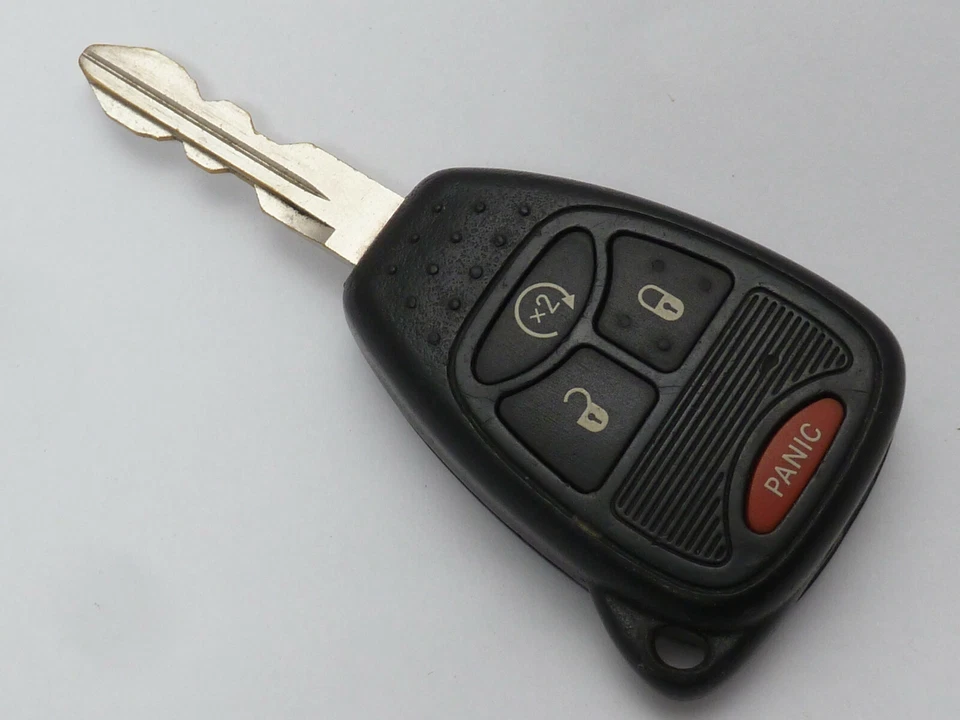 2007 - 2009 道奇 Dakota Club 扩展智能钥匙链无钥匙进入遥控器 原始设备制造商 2008 — 第 1/1 张图片