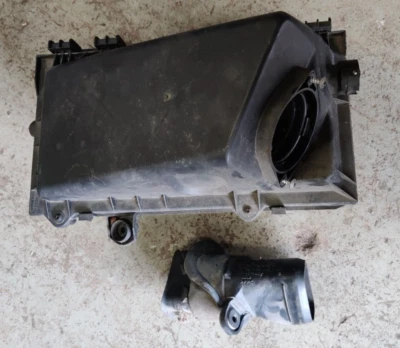 Tubo de admisión de aire Snorkle caja de aire aum Audi A3 8L 1.8T 20V 1J0129604B Foto 1 de 4