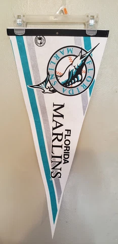 FLORIDA MARLINS  MLB VINTAGE MLB FELT PENNANT 9/5/22 Cover