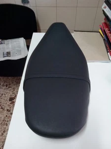 PIAGGIO CM011301000D SELLA ORIGINALE PIAGGIO FREE 50 - FREE 100 COLORE GRIGIO - Picture 1 of 3