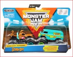 Confezione da 2 - Monster Jam TRUCKS SCOOBY DOO! v La MACCHINA DEI MISTERI Veicoli 🌟NUOVA🌟 - Foto 1 di 7